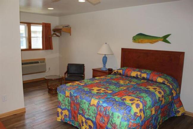 אוקרקוק Pony Island Inn מראה חיצוני תמונה