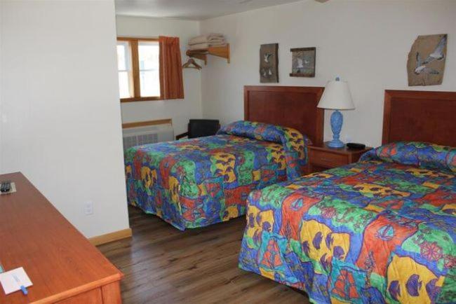 אוקרקוק Pony Island Inn מראה חיצוני תמונה